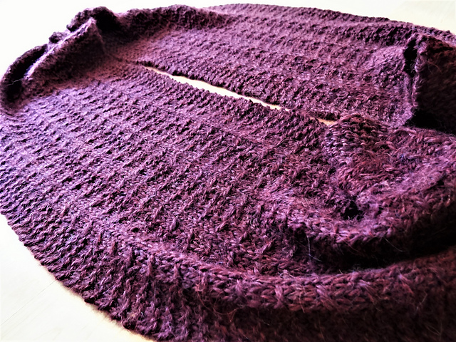 Beacon Hill Infinity Scarf