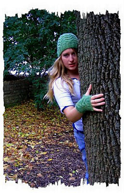 "Fern" Hat & Fingerless Gloves
