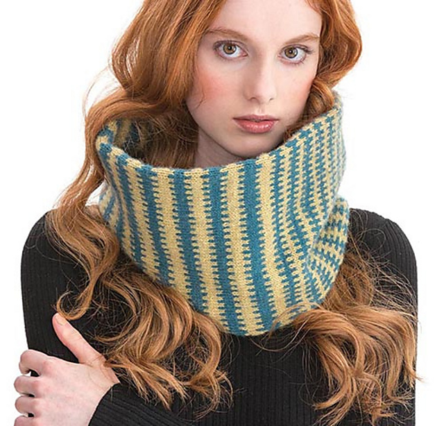 Tahoe Colorwork Cowl