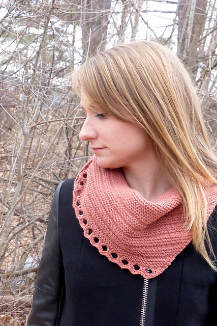 Rustic Simplicity Shawlette