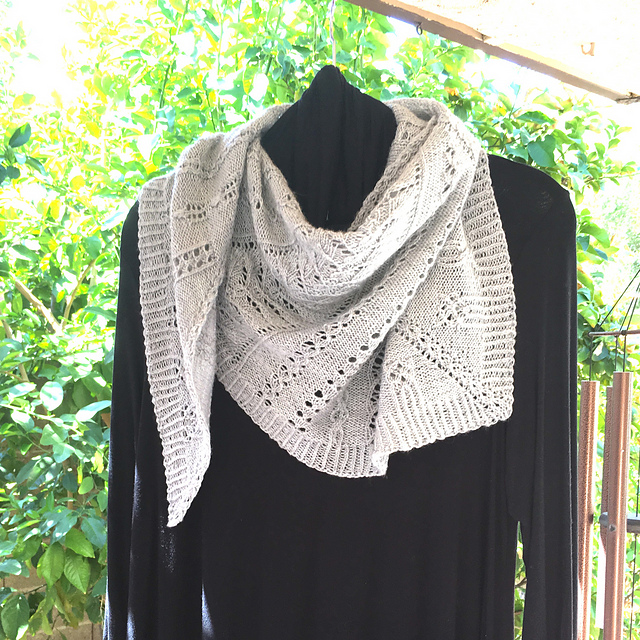 Vacillare Shawl