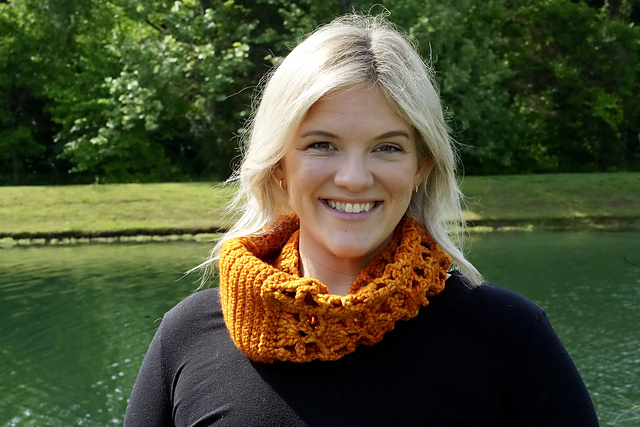 Posey Cowl