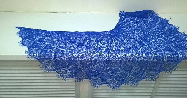 Slow Waltz Shawl. The Philosophy of Dance