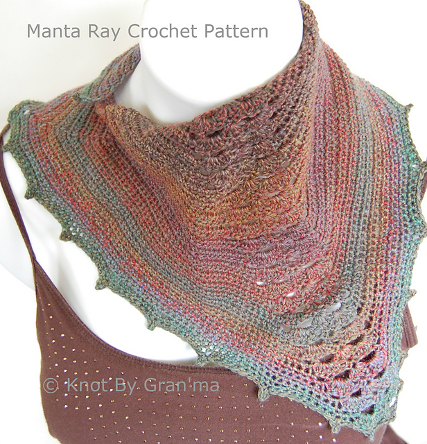 Manta Ray Scarflette