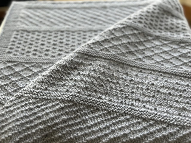 Simple Knit / Purl Blanket