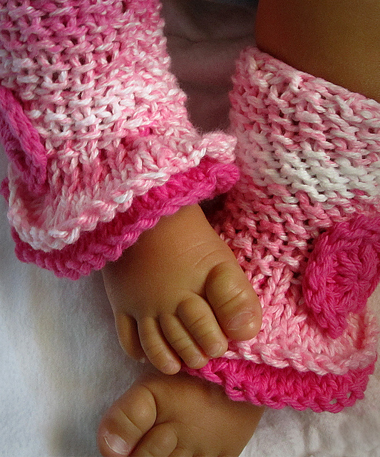 Baby's Ruffle Legwarmers