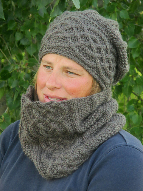 Song of Hope Cowl