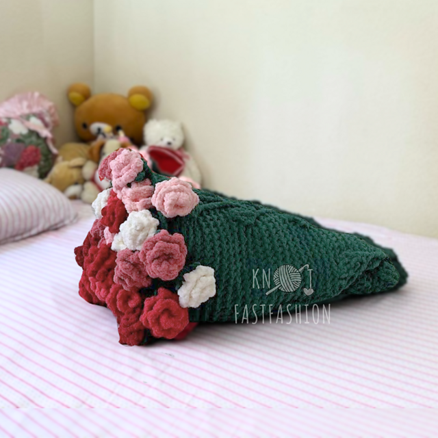 Enchanted Roses Bouquet Blanket