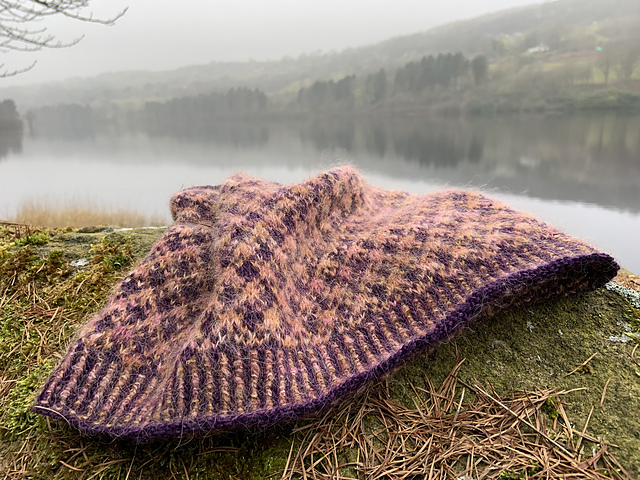 Dwynwen Cowl