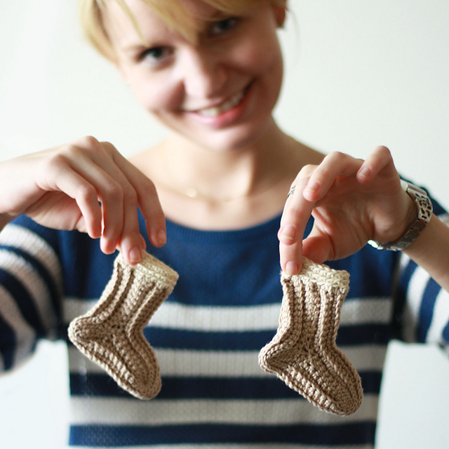 Ravelry: Sew Simple Baby Socks pattern by Kim Miller
