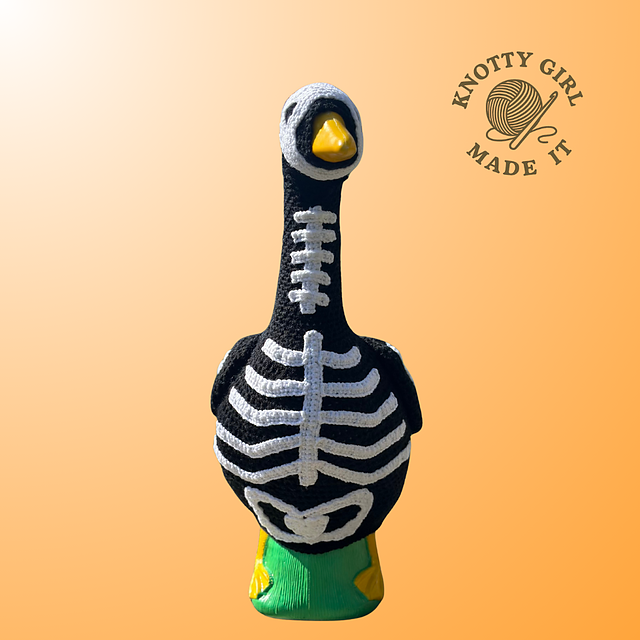 Skeleton Porch Goose