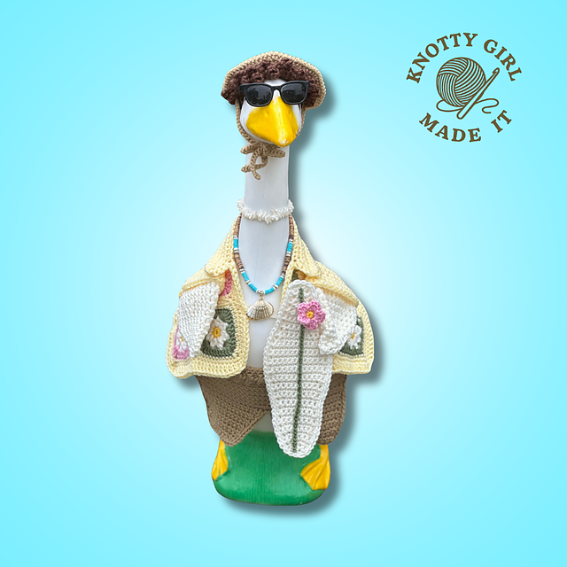 Ravelry: Hawaiian Boy Porch Goose pattern by Knotty Girl Made It