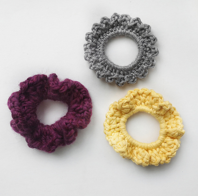 3 simple scrunchies