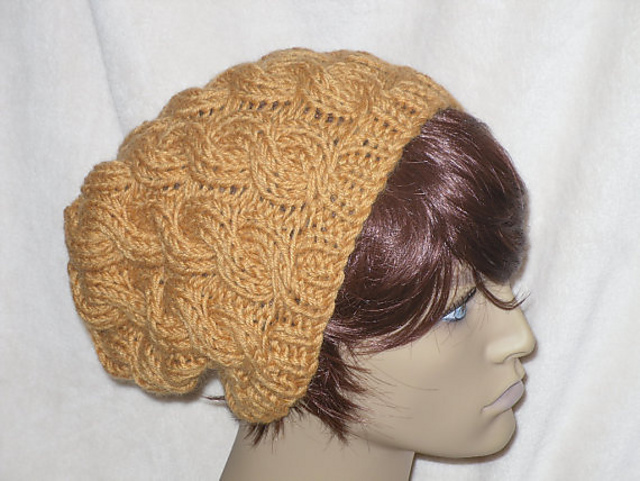 Slouchy Cable Urban Cap/Hat