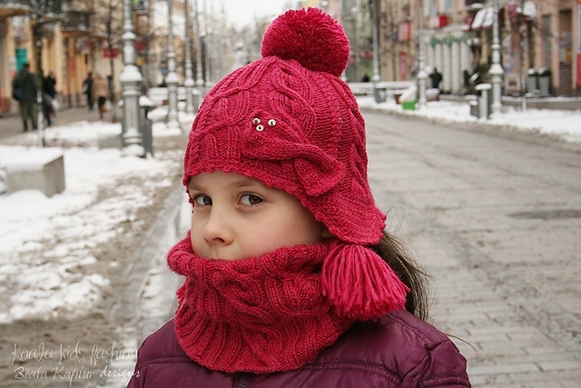 Earflap Double Cabled Set