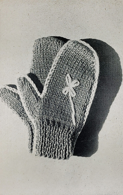 Two Needle Knitting Worsted Mittens No. 1308