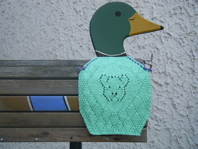 KOBRI Nr 42 baby bib "teddy"