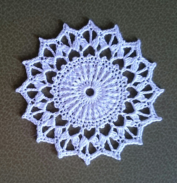 Doily #24 / 3. Posh Delight