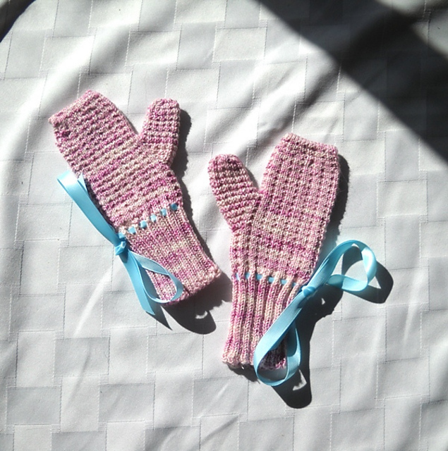 Tot's Mittens