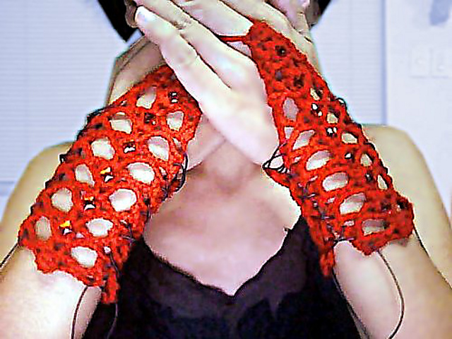 Lace-up Fingerless Flirt Gloves