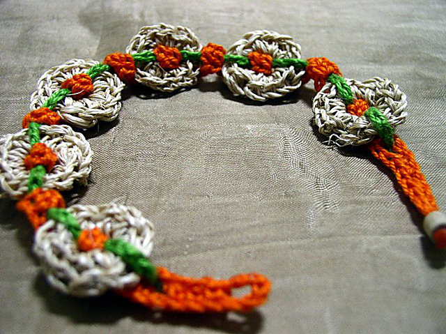 Weed Flowers Anklet