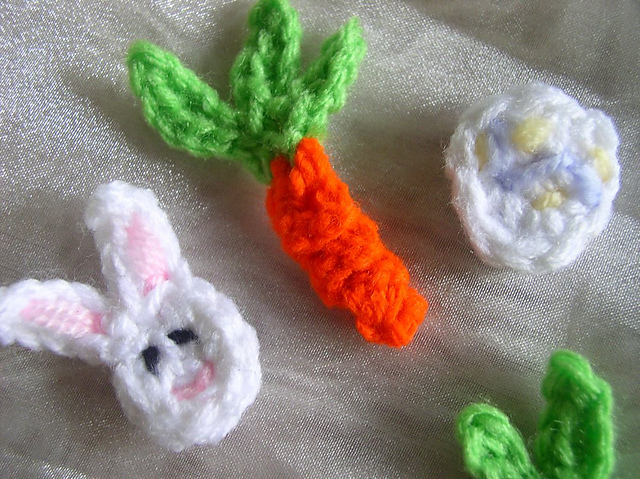 3 Easy Easter Crochet Appliqués
