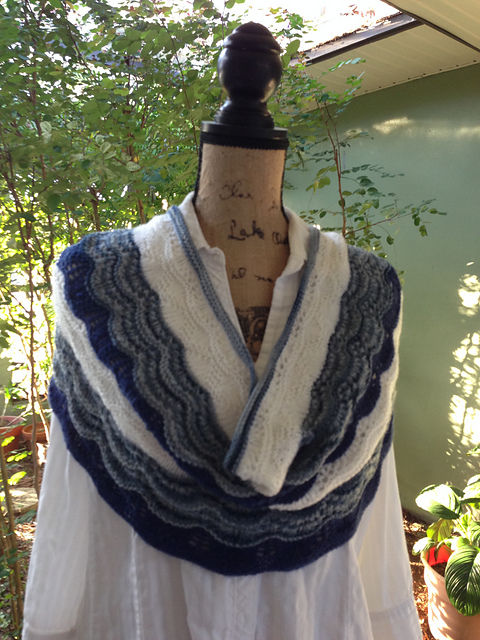 Rushing River Cowl