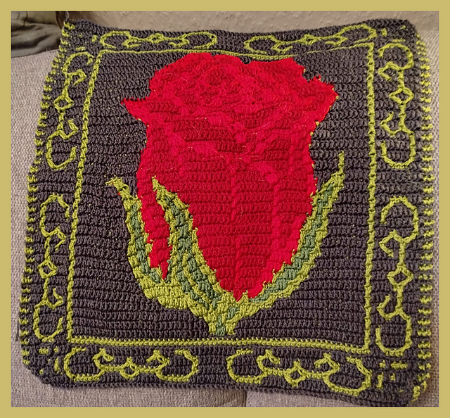 Mosaic Birth flowers 2 Roses