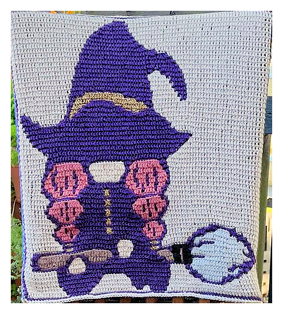 Halloween Gnome girl