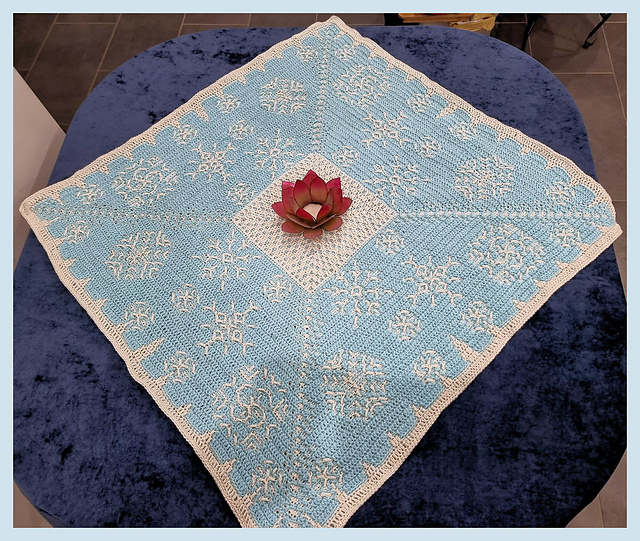 Mosaic Snowflake Dance