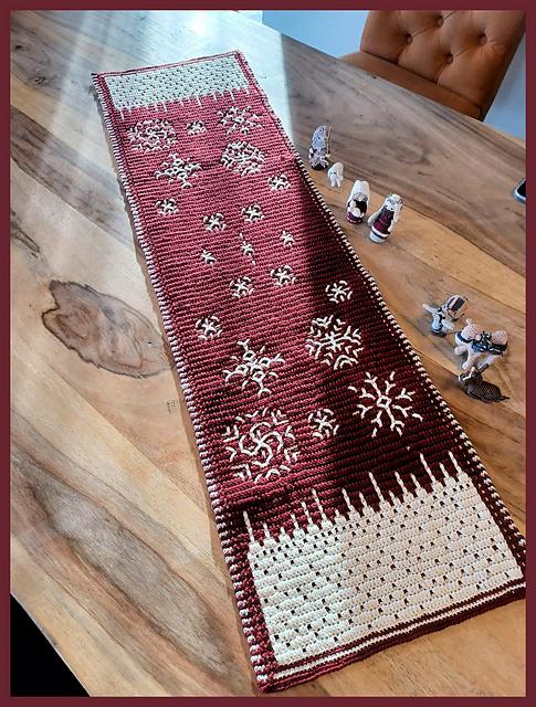 Mosaic Snowflake Magic