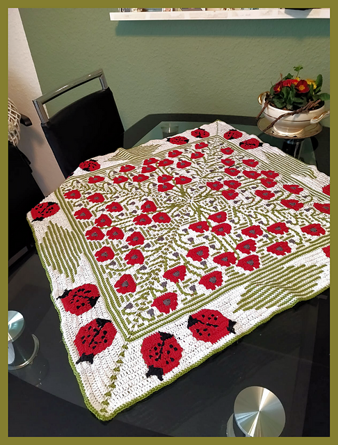 Mosaic Poppy Dream