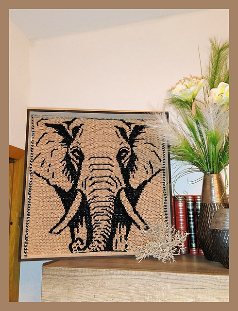 Mosaic Elephant