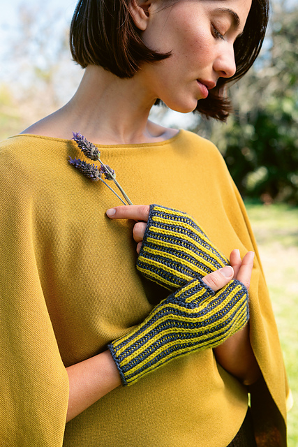 Valora Mitts