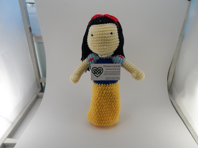 Snow White Inspired Amigurumi