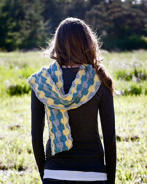 Running Wheels Scarf