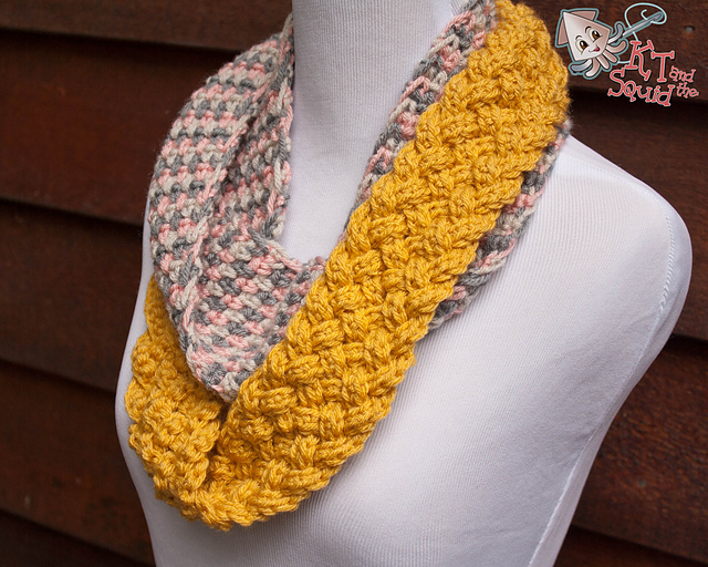 Ravelry: Braided Section Infinity Scarf pattern by Katy Petersen