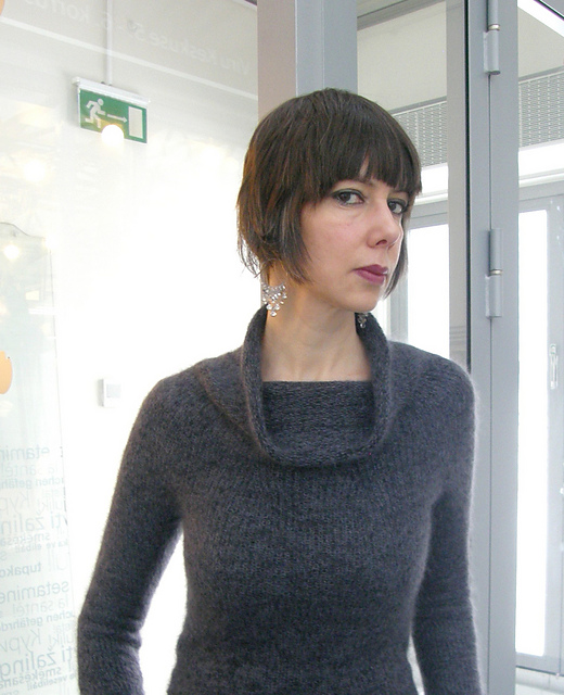 10 stitches sweater
