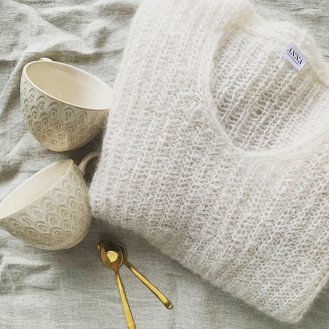 Eaphi u neck leaf pattern knit best ベージュ PATTERN REVIEW: LEAF SWEATER WINTER EDITION BY THE KNIT