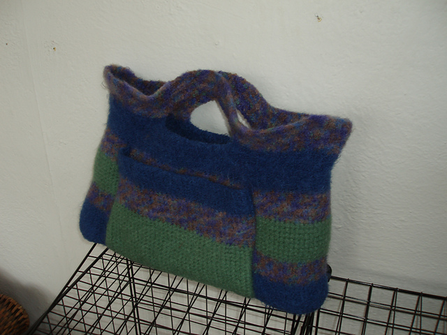 4-Pocket Purse
