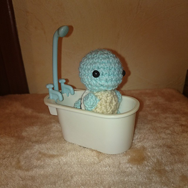 Tiny Squirtle Amigurumi