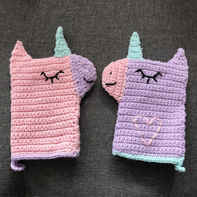 Unicorn bath mitt