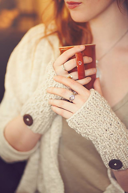 Chunky Fingerless Gloves