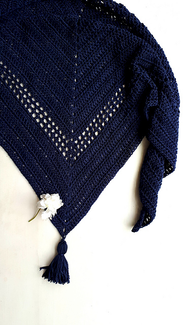 The Simplest Crochet Shawl