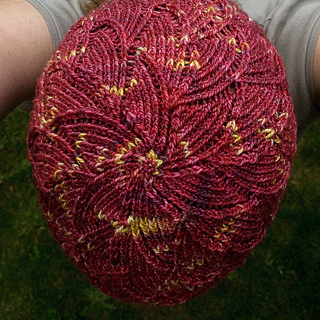 Parrotfish / Pomatomus hat