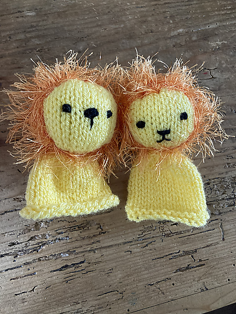 Innocent Big Knit lion hat