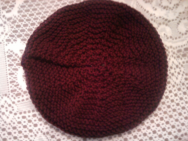 Ravelry: Claret Simple Knit Beret pattern by Mau Works