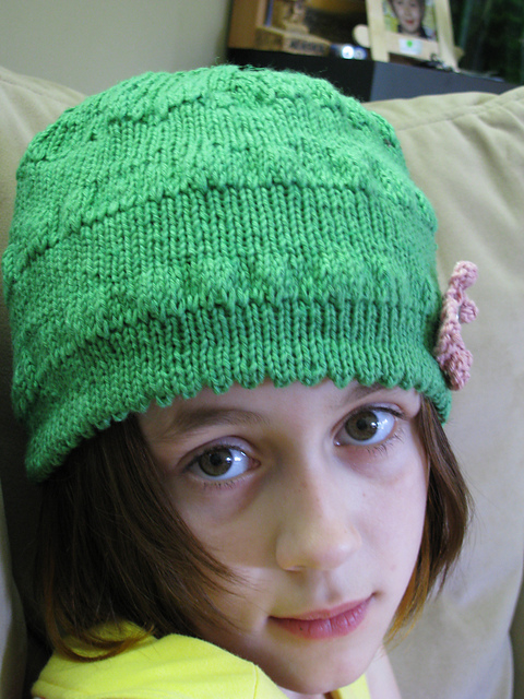 #427 Girly Cloche