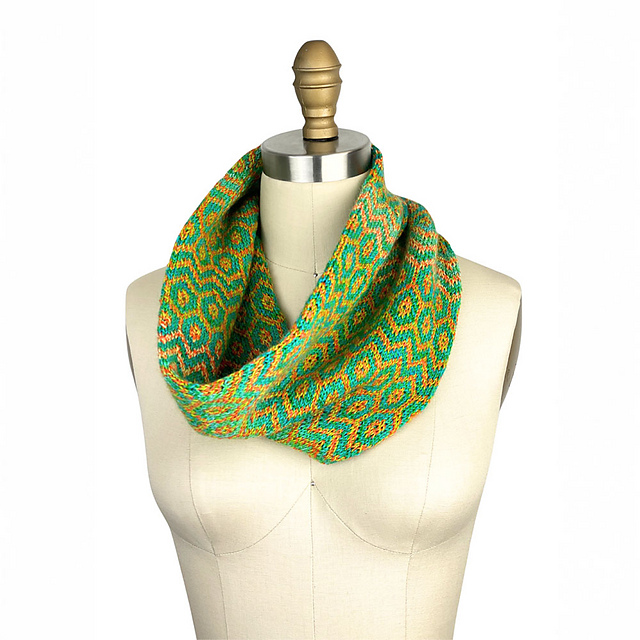 Kaleidocowl