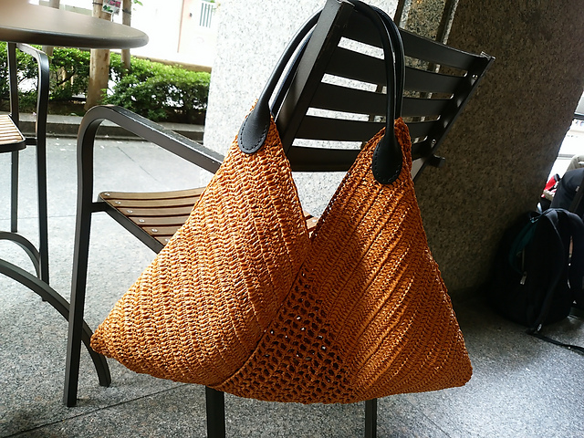 F.Triangle Bag